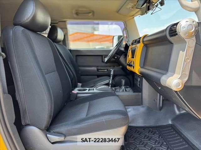 Toyota FJ CRUISER 2012-12 7020485-16