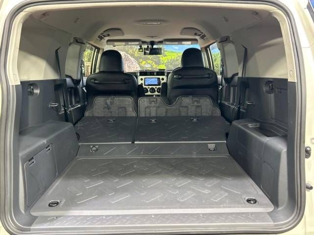 Toyota FJ CRUISER 2014-03 461863-10