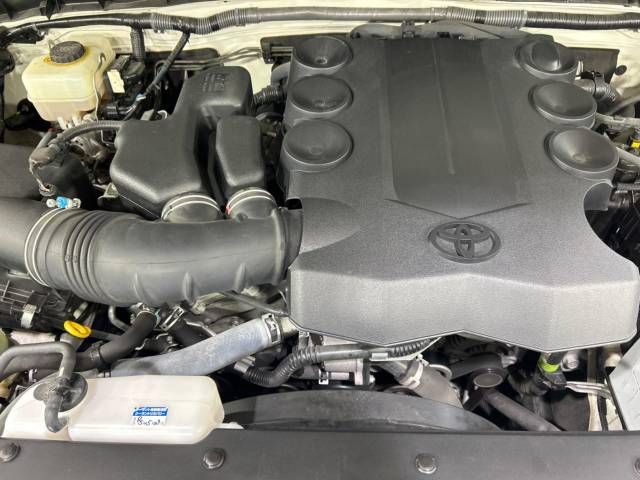 Toyota FJ CRUISER 2014-03 461863-18