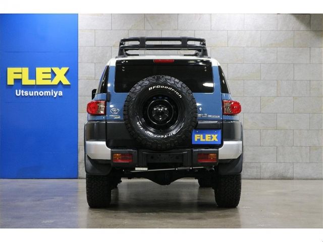 Toyota FJ CRUISER 2012-01 461856-10