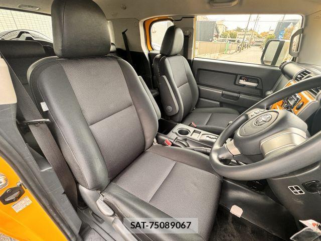 Toyota FJ CRUISER 2011-02 519924-15