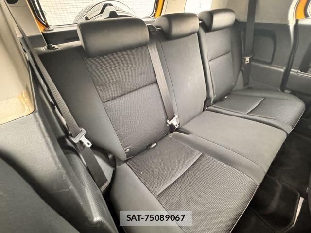 Toyota FJ CRUISER 2011-02 519924-16
