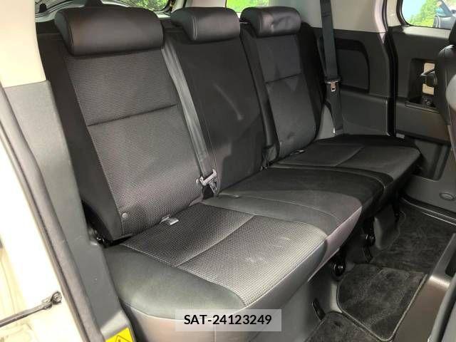 Toyota FJ CRUISER 2016-01 648397-11