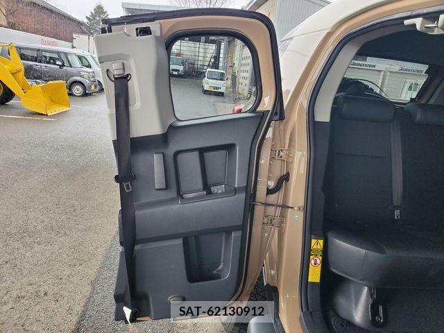 Toyota FJ CRUISER 2012-01 729282-16