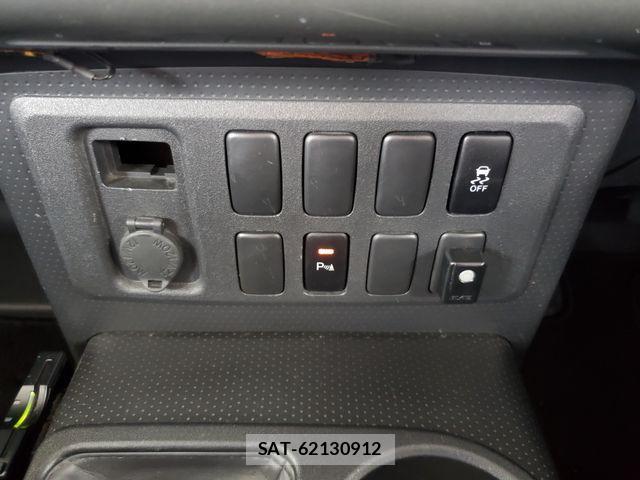 Toyota FJ CRUISER 2012-01 729282-24