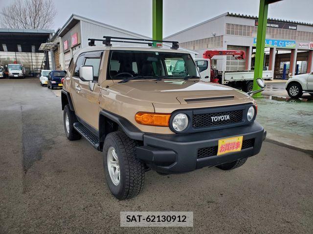 Toyota FJ CRUISER 2012-01 729282-2