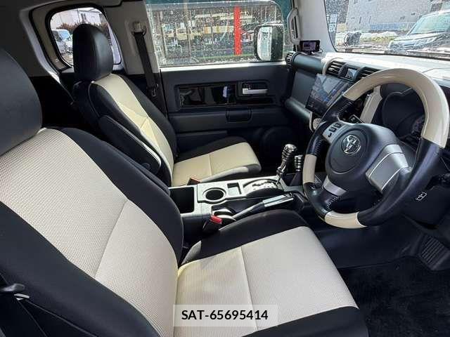 Toyota FJ CRUISER 2018-03 768594-16