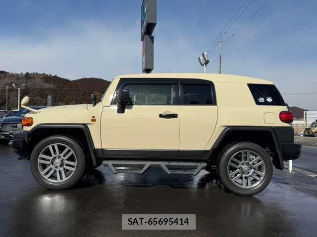 Toyota FJ CRUISER 2018-03 768594-3