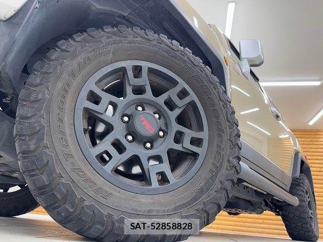 Toyota FJ CRUISER 2012-05 788363-10