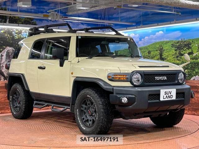 Toyota FJ CRUISER 2018-01 812502-15