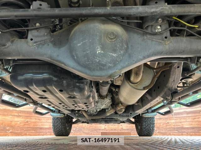 Toyota FJ CRUISER 2018-01 812502-18