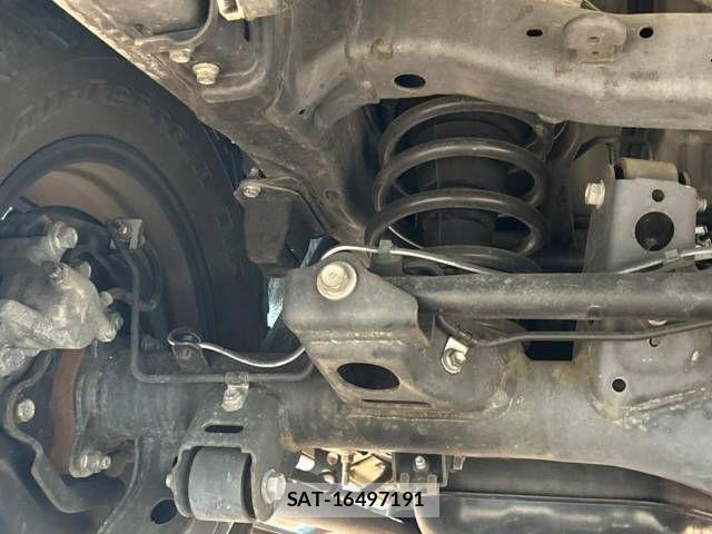 Toyota FJ CRUISER 2018-01 812502-19