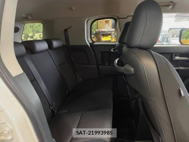 Toyota FJ CRUISER 2015-09 812498-9