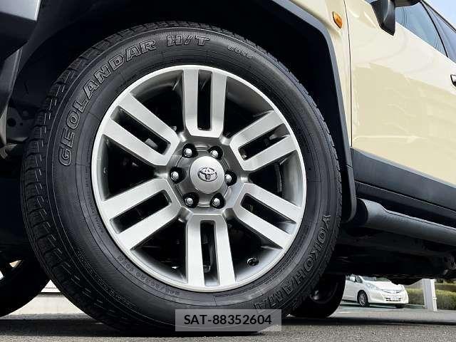 Toyota FJ CRUISER 2018-01 812501-3