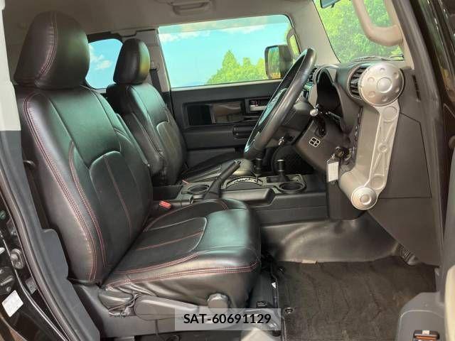 Toyota FJ CRUISER 2012-10 866309-7