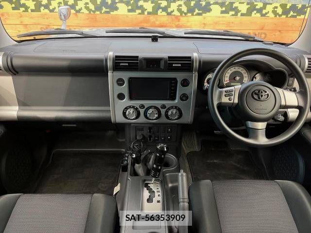 Toyota FJ CRUISER 2016-07 921050-1