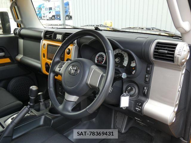 Toyota FJ CRUISER 2012-07 1091777-10