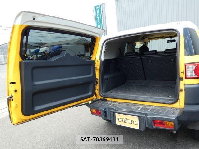 Toyota FJ CRUISER 2012-07 1091777-13