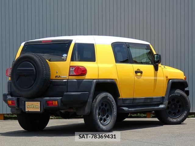 Toyota FJ CRUISER 2012-07 1091777-3