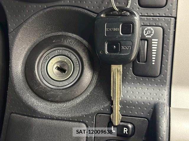 Toyota FJ CRUISER 2015-02 1174420-11