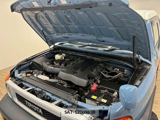 Toyota FJ CRUISER 2015-02 1174420-17
