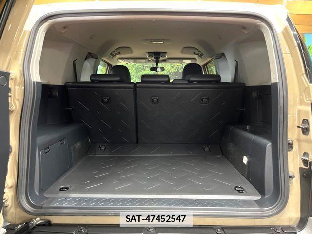 Toyota FJ CRUISER 2016-06 1174421-9