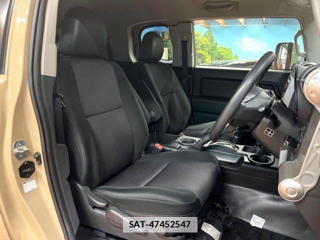 Toyota FJ CRUISER 2016-06 1174421-7