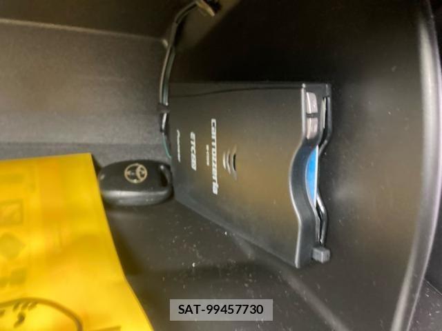 Toyota FJ CRUISER 2017-06 1301793-9
