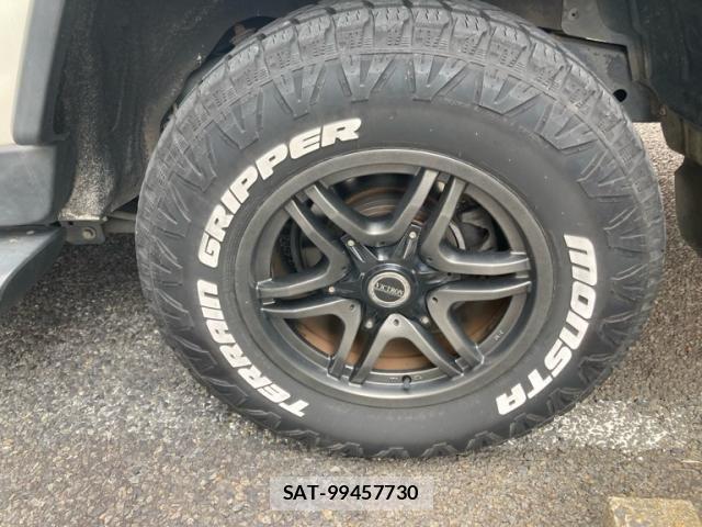 Toyota FJ CRUISER 2017-06 1301793-21