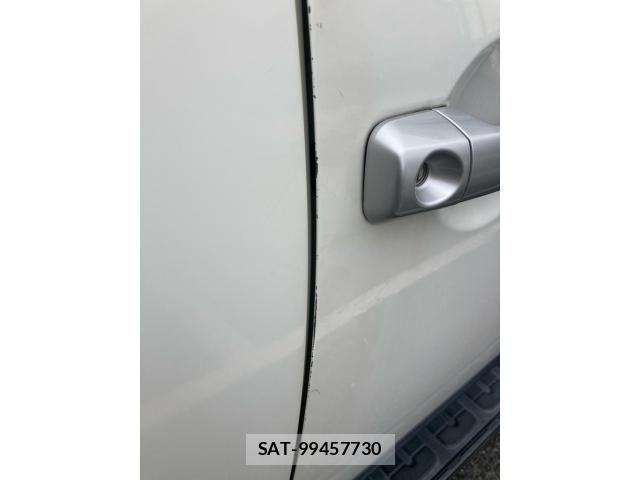 Toyota FJ CRUISER 2017-06 1301793-23