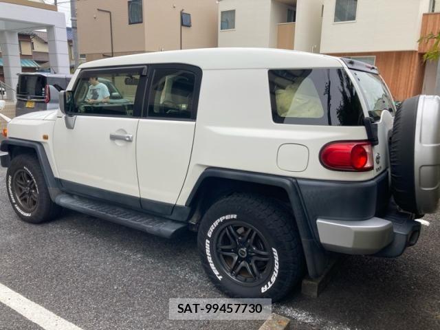 Toyota FJ CRUISER 2017-06 1301793-2