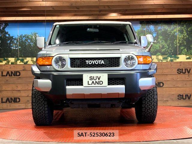 Toyota FJ CRUISER 2011-10 1402401-13
