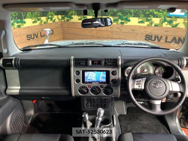 Toyota FJ CRUISER 2011-10 1402401-1