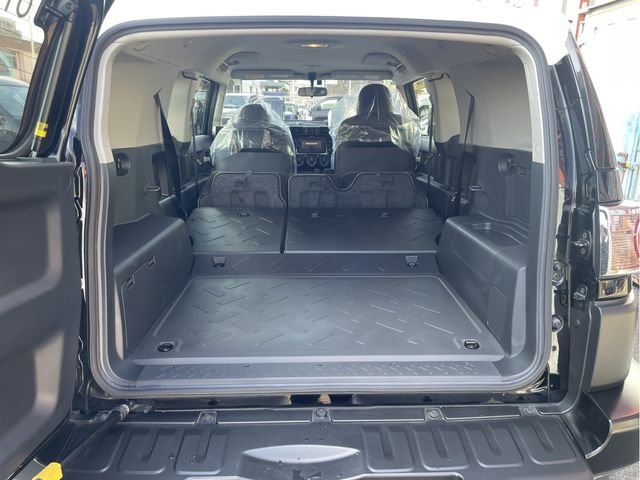 Toyota FJ CRUISER 2013-04 1463265-10