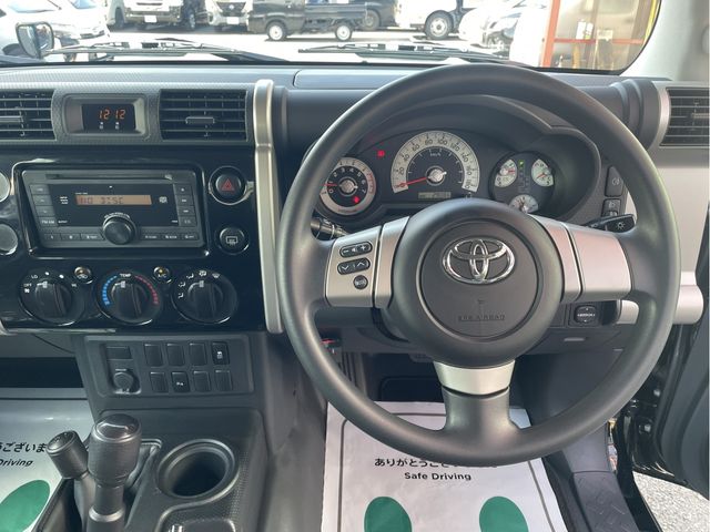 Toyota FJ CRUISER 2013-04 1463265-11