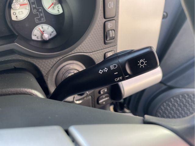 Toyota FJ CRUISER 2013-04 1463265-21