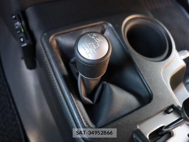 Toyota FJ CRUISER 2015-01 1472462-15