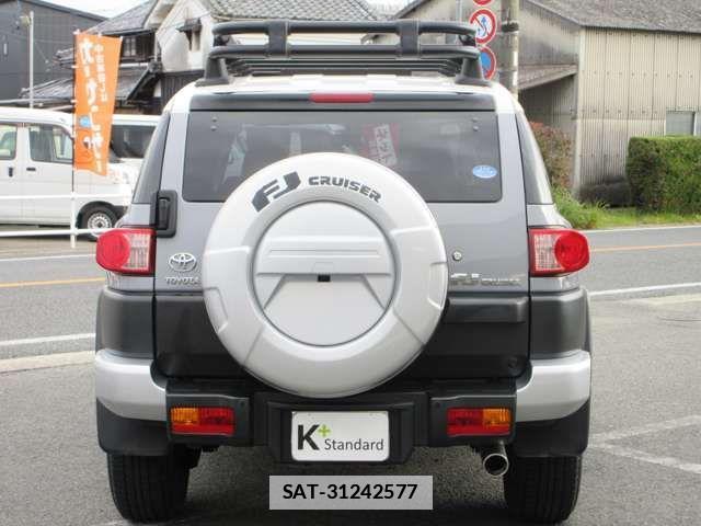 Toyota FJ CRUISER 2014-05 1870043-18