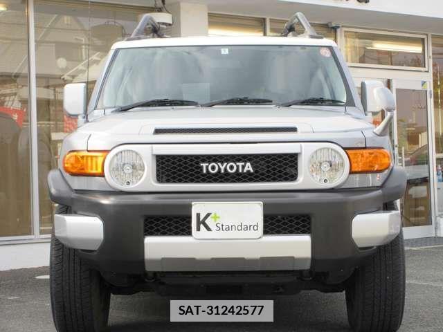 Toyota FJ CRUISER 2014-05 1870043-1