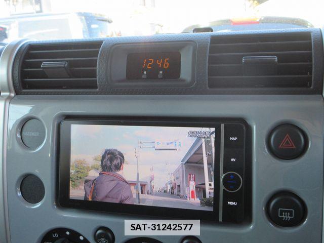 Toyota FJ CRUISER 2014-05 1870043-24
