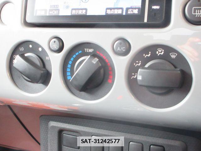 Toyota FJ CRUISER 2014-05 1870043-25