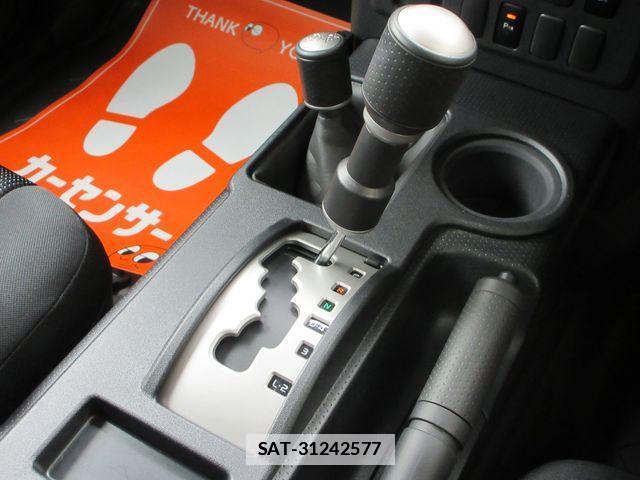 Toyota FJ CRUISER 2014-05 1870043-27