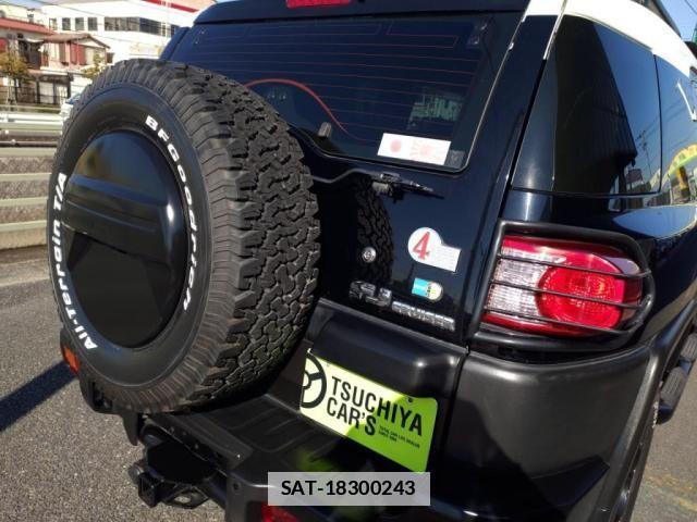 Toyota FJ CRUISER 2014-04 2348792-10