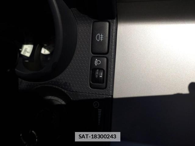 Toyota FJ CRUISER 2014-04 2348792-21