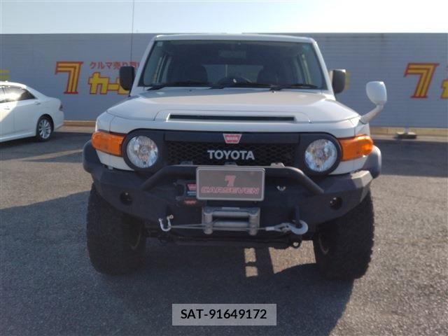 Toyota FJ CRUISER 2017-10 2446463-1