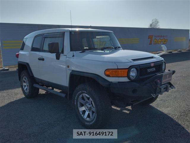 Toyota FJ CRUISER 2017-10 2446463-2