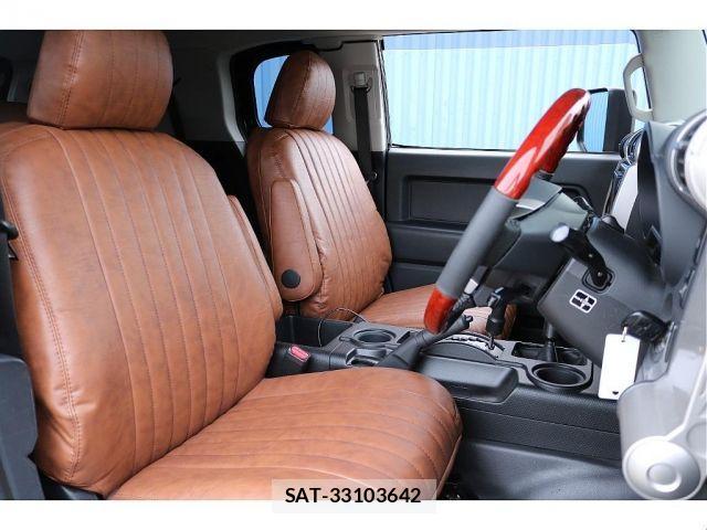 Toyota FJ CRUISER 2011-01 2665099-13