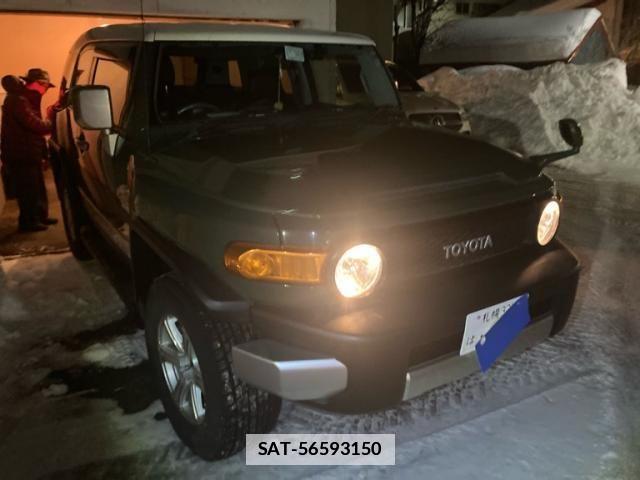 Toyota FJ CRUISER 2014-03 3421117-0