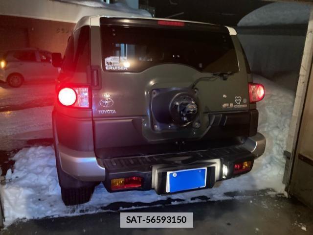 Toyota FJ CRUISER 2014-03 3421117-2