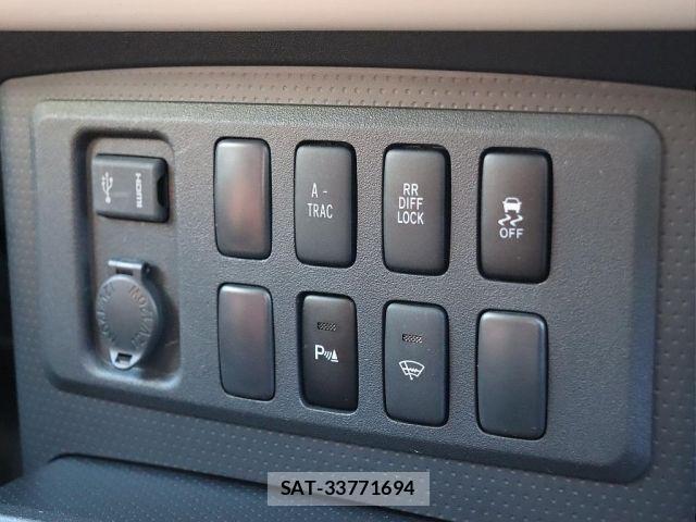 Toyota FJ CRUISER 2016-01 3669639-15